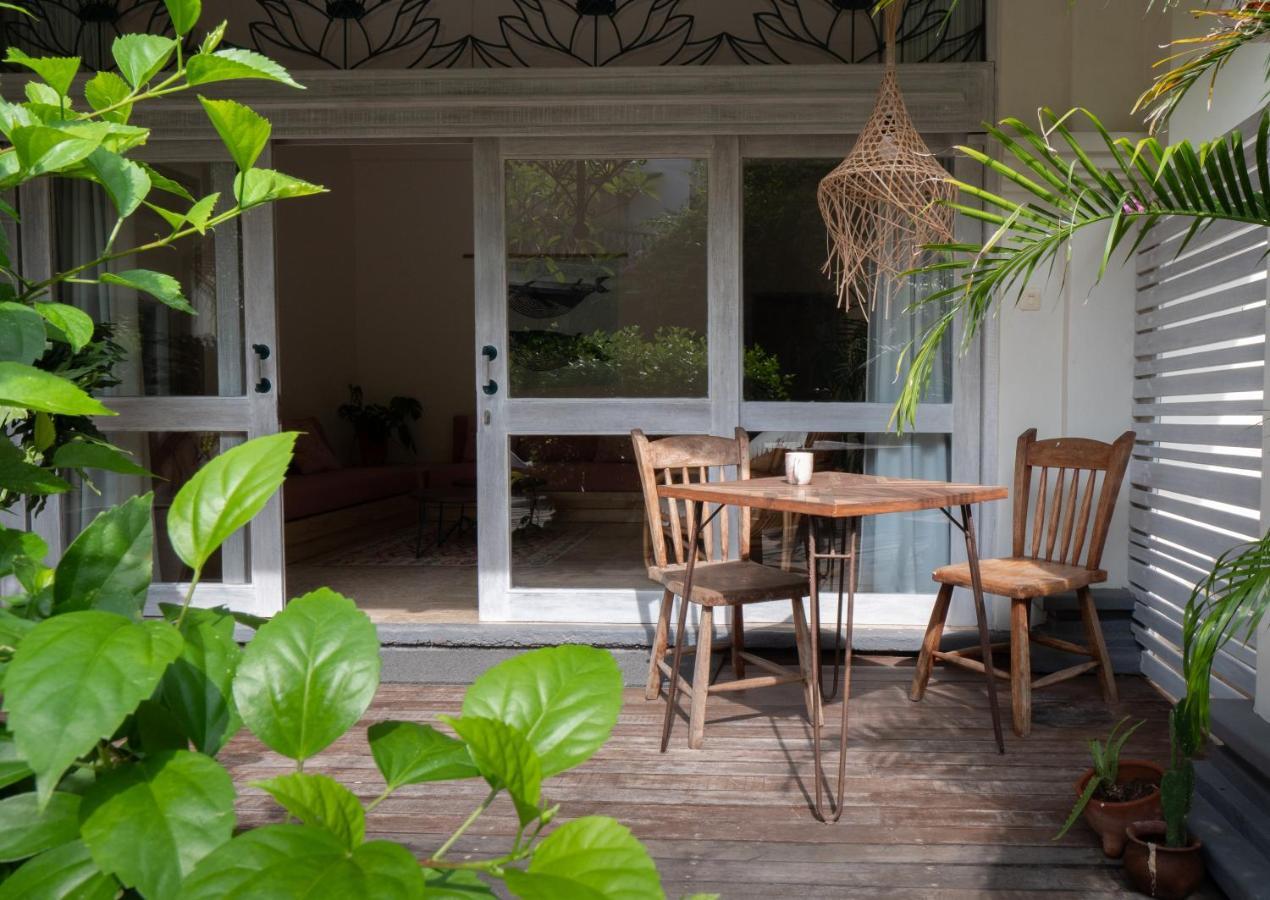 Kresna By The Sea By Kresna Hospitality Hotel Seminyak Exterior foto