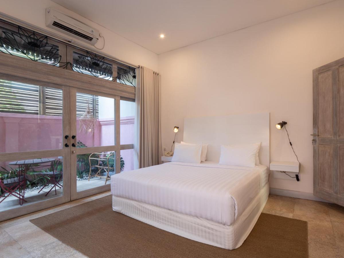 Kresna By The Sea By Kresna Hospitality Hotel Seminyak Exterior foto