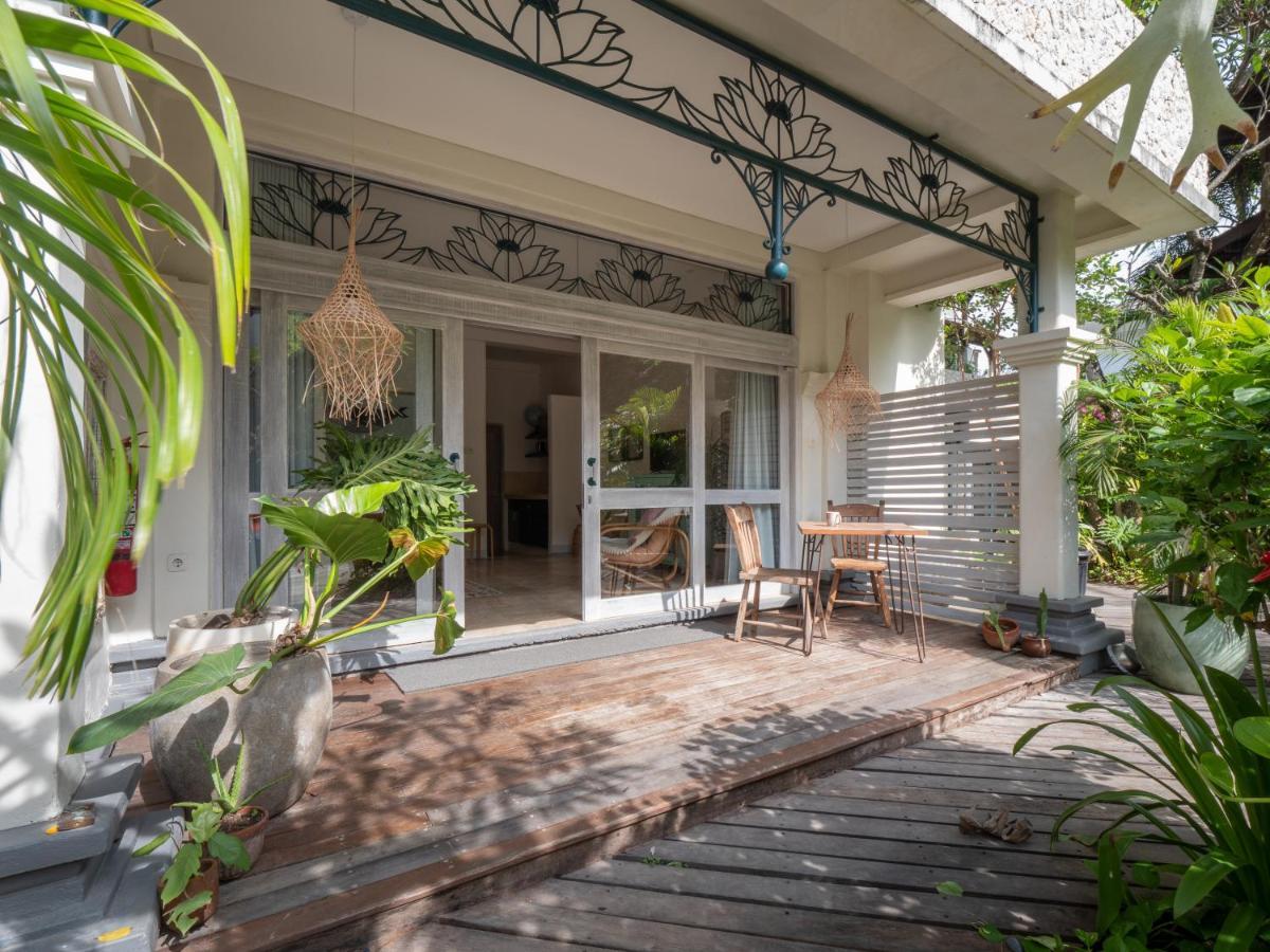 Kresna By The Sea By Kresna Hospitality Hotel Seminyak Exterior foto