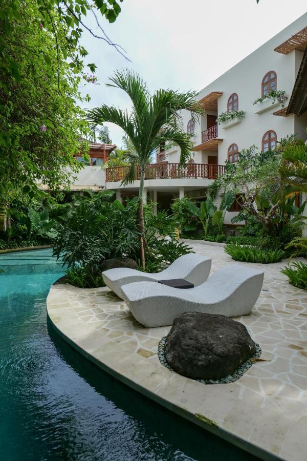 Kresna By The Sea By Kresna Hospitality Hotel Seminyak Exterior foto