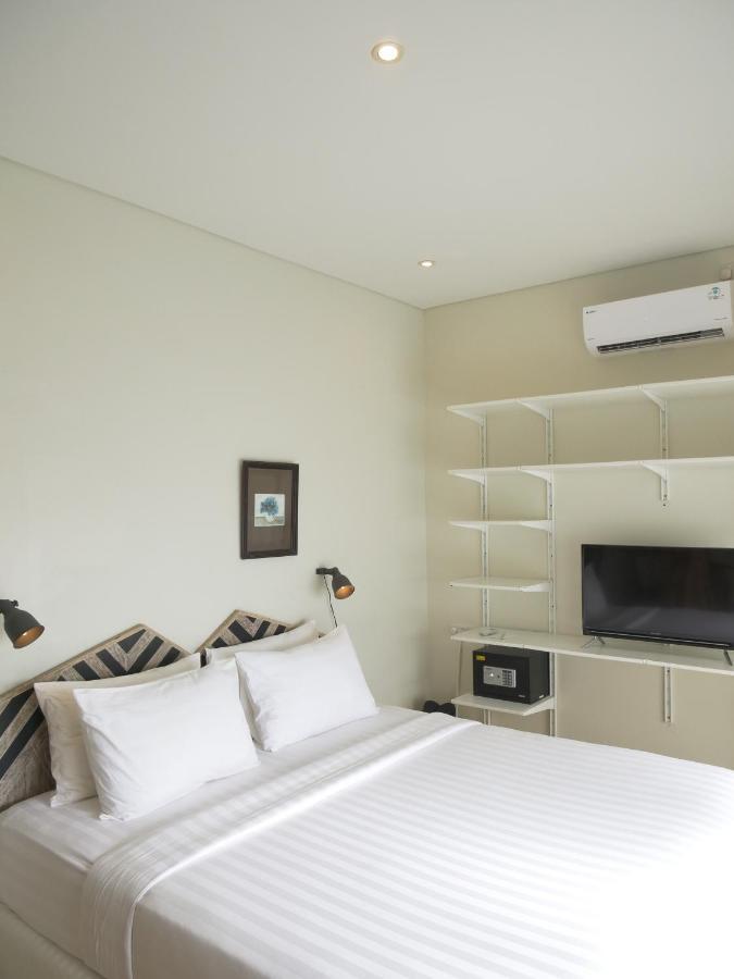 Kresna By The Sea By Kresna Hospitality Hotel Seminyak Exterior foto
