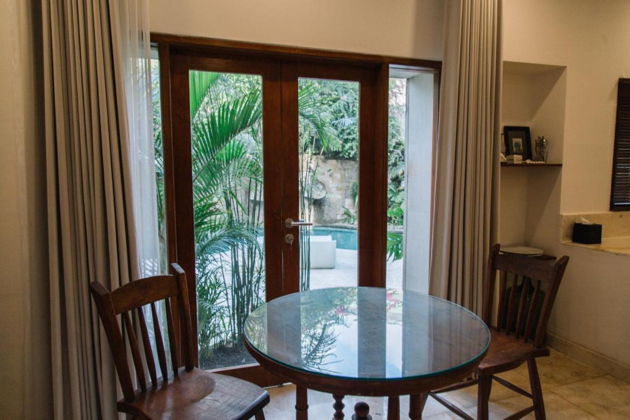 Kresna By The Sea By Kresna Hospitality Hotel Seminyak Exterior foto