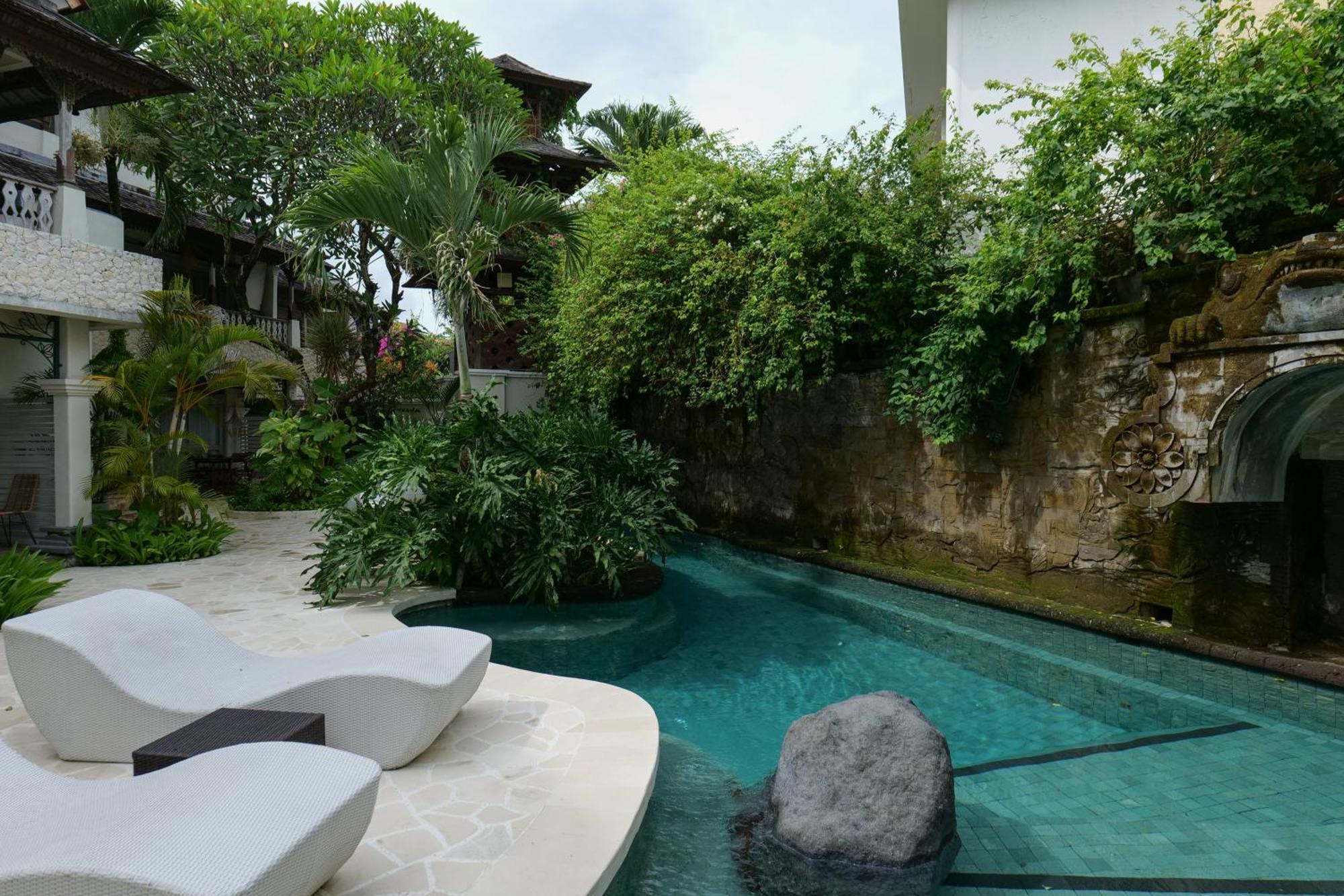 Kresna By The Sea By Kresna Hospitality Hotel Seminyak Exterior foto