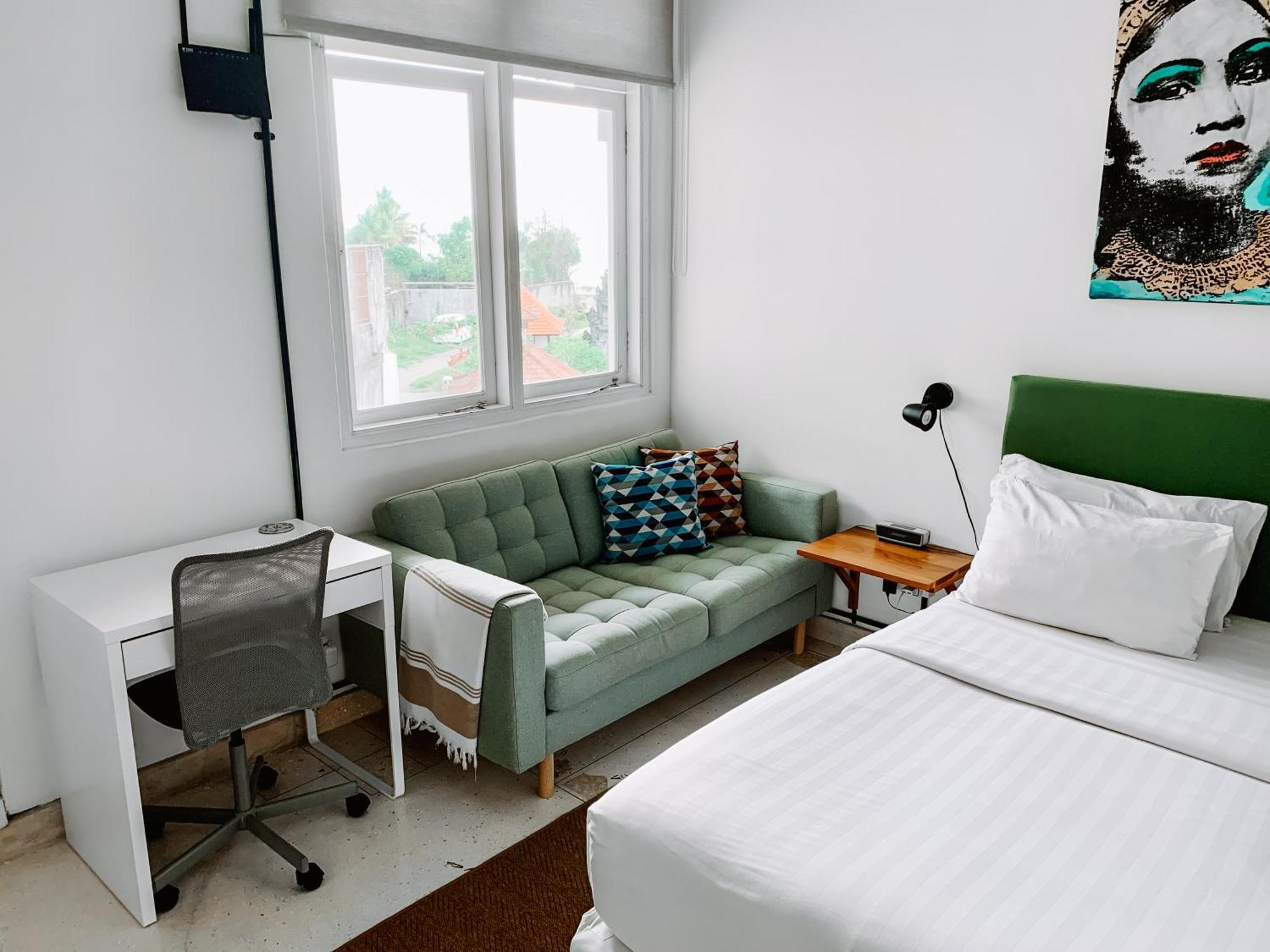 Kresna By The Sea By Kresna Hospitality Hotel Seminyak Exterior foto